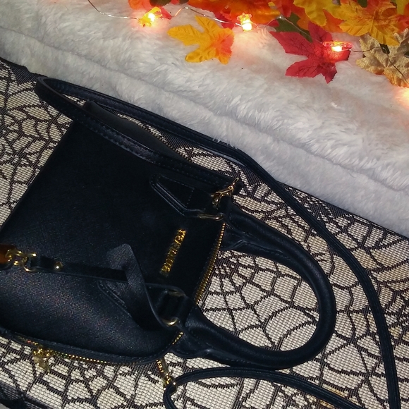 STEVE MADDEN mini purse! - Picture 5 of 14
